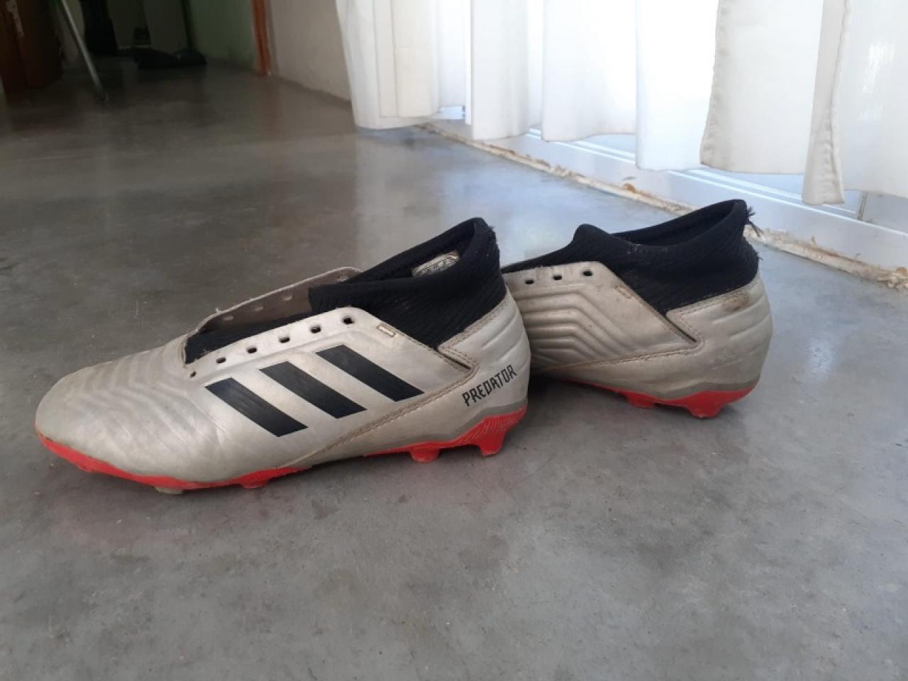 Botines Predator Usados Talla - Comprá Juan