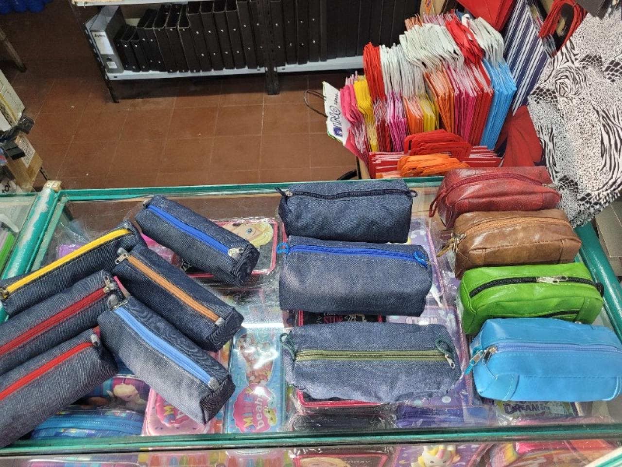 Cartucheras Para Adolescentes - Comprá en San Juan