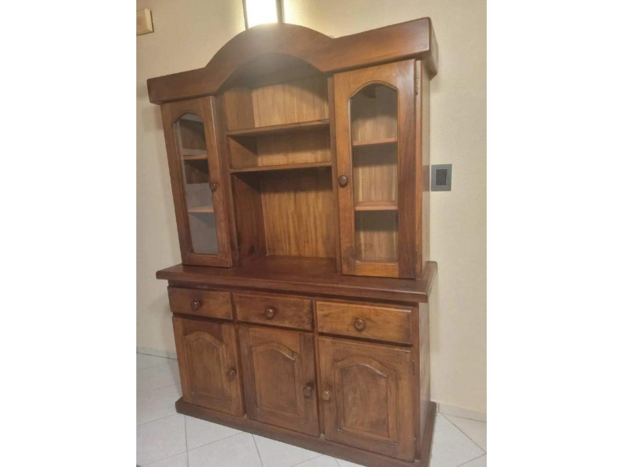 Mueble De Algarrobo. Como Nuevo Comprá en San Juan