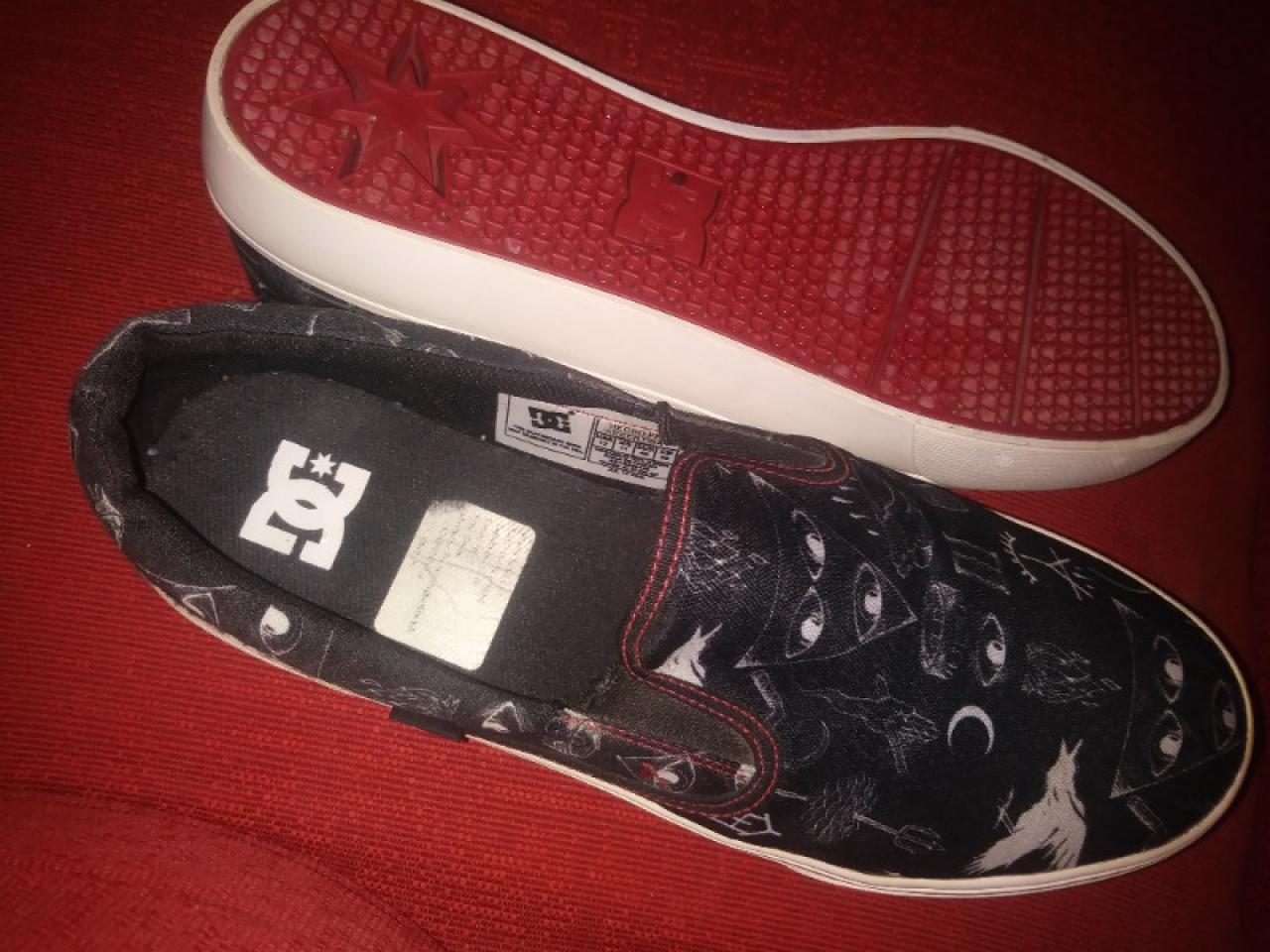 Zapatillas Marca. Dcshoecousa Originales Muy Poco Uso Talle 44 - Comprá ...