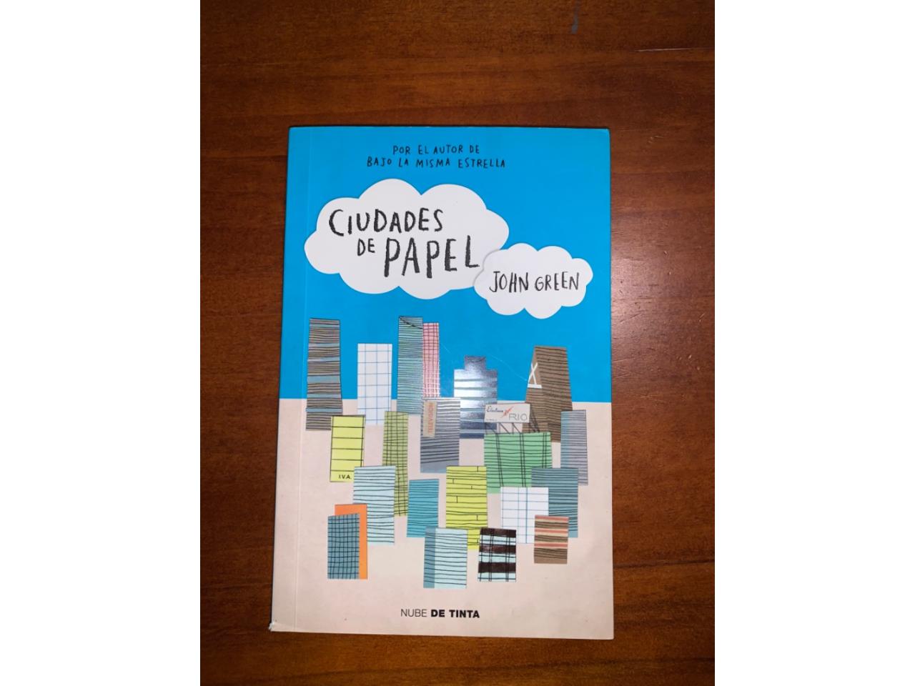 Ensayo De El Libro Ciudades De Papel www.compraensanjuan.com