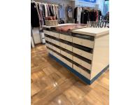 Mueble Para Guardar Con 32 Cajones 