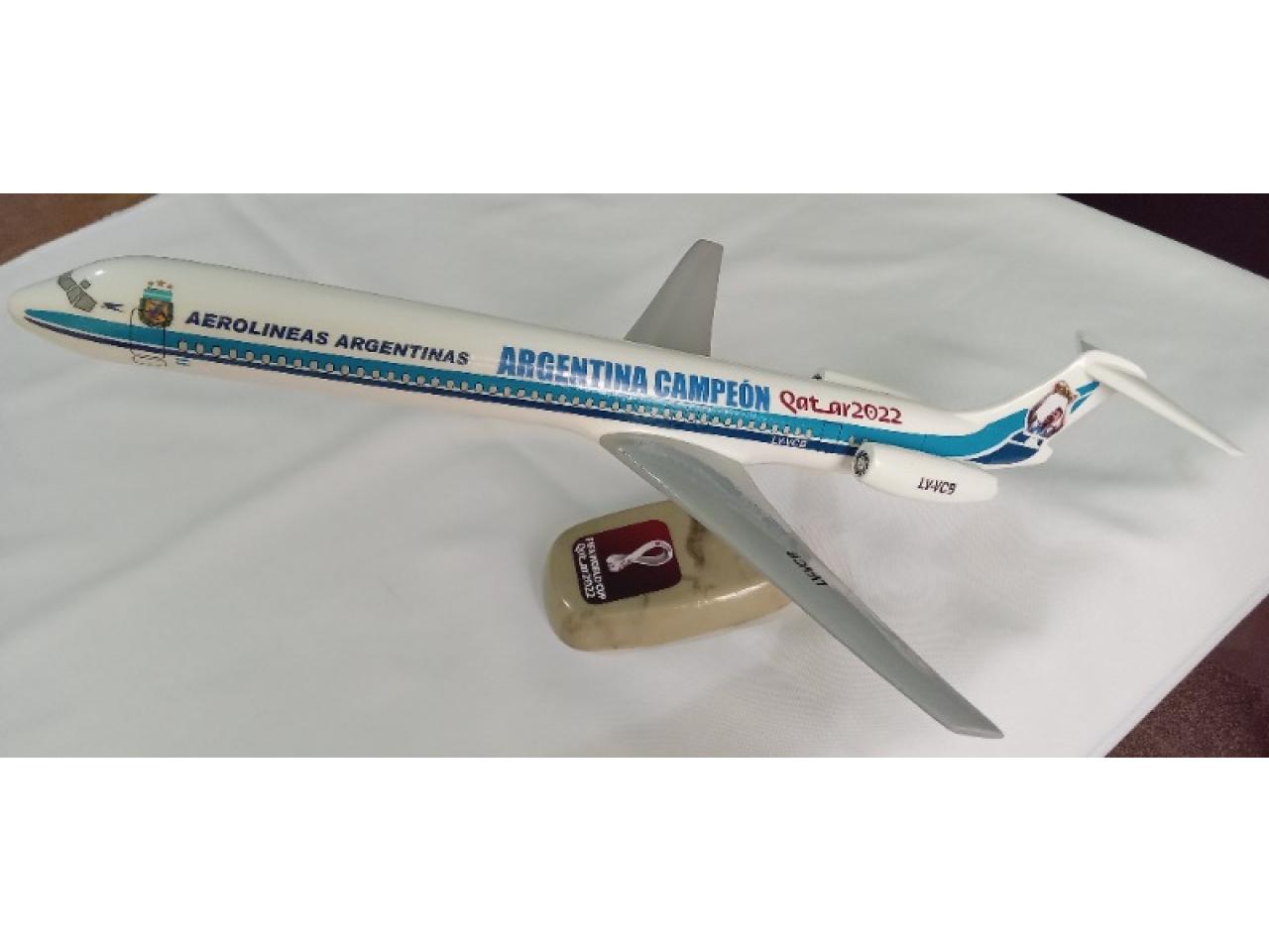 Maqueta Avion De Resina 737 Fuerza Aerea Argentina