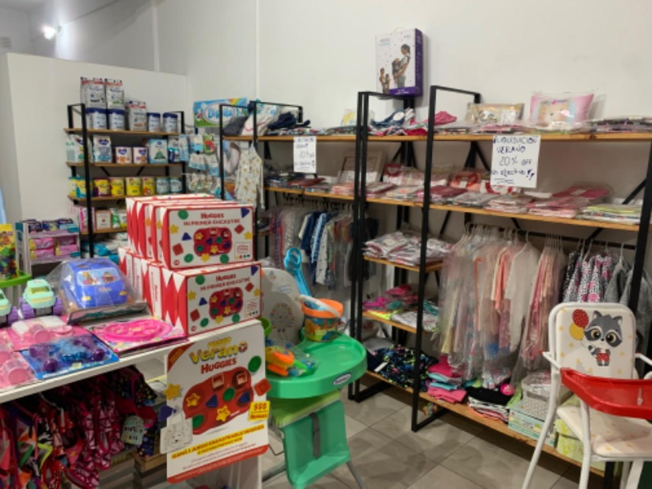 Llave De Negocio. Panalera Ropa Bebe Y Ninos. Santa Lucia Funcionando Full Compra en San Juan