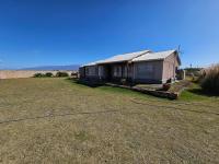 Venta. Medano Casa Pre Fabricada Con Gran Parquizado. Rawson