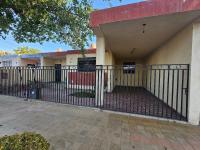 Alquilo Casa, 3 Dormitorios. En Barrio Santo Domingo - Chimbas