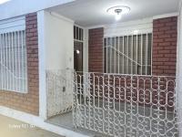 Se Alquila Casa Tres Dormitorios 