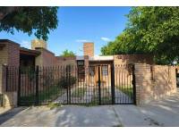 Venta. Casa Esquina, 2 Habitaciones. B Stotac. Rivadavia. Mls#420981151-32