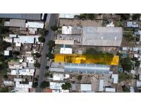 Venta Casa, 3 Dormitorios. De 250m2, Terreno 1000m2 Zona Comercial. Capital