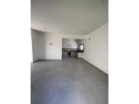 Alquiler. B� Caja Mob, Casa A Estrenar De 2 Dormitorios Con Cochera. Rivadavia