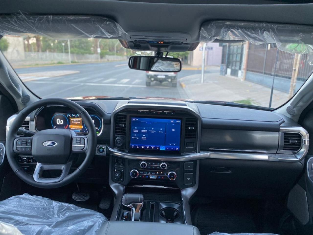Ford F150 Lariat Powerboost, 2024 Comprá en San Juan