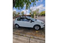 Fiat Punto 1.4 Attractive 2015, Ttular ( No Permuto)