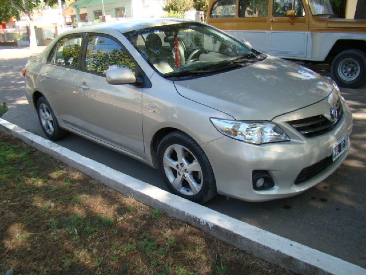 Toyota Corolla Xei A/t 2013